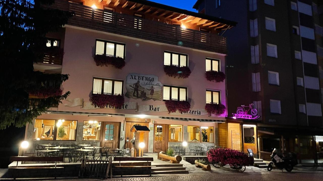 Albergo Soldanella Madesimo Exterior foto